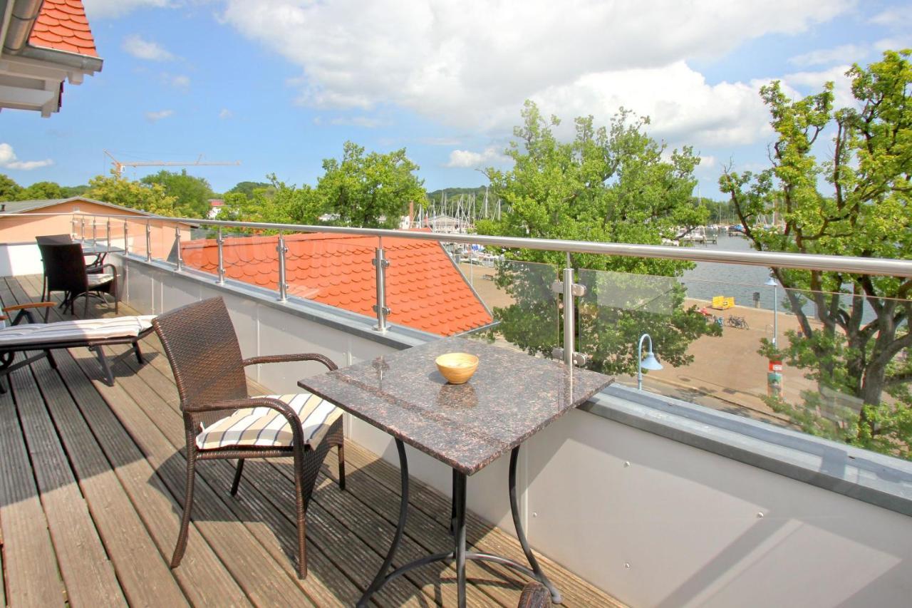 Hafennahe Penthousewohnung Mit Meerblick - Hafenresidenz Lauterbach Fewo 2-7 Εξωτερικό φωτογραφία